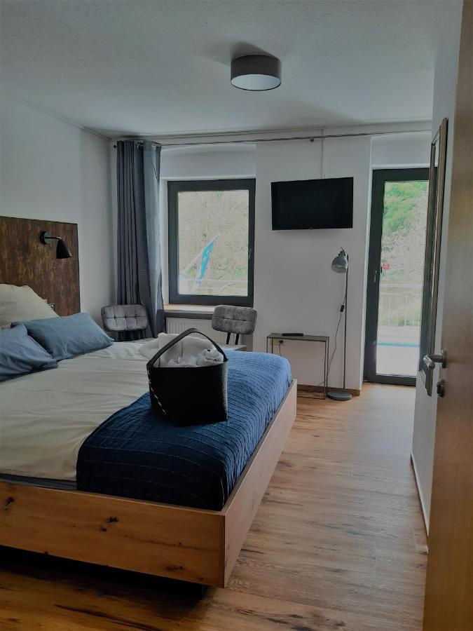 Haus Moselliebe B&B 埃迪格尔-埃莱尔 外观 照片